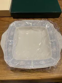 ノリタケ　レースウッドゴールド　スクエアプレート