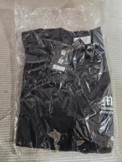 島谷ひとみ サイン入り Tシャツ ブラック Sサイズ - メルカリ