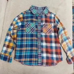長袖ボタンシャツ　サイズ130 ユニクロ