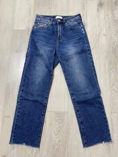 Item thumbnail for item 087f2b63-8198-45f4-8497-ffac02aa2072