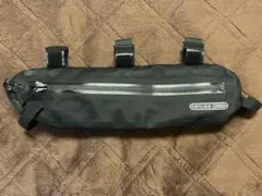 Item thumbnail for item f1028b9a-c428-4f33-9afd-830a3b2c1534