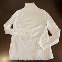 フリルプチハイネック　メロウ長袖Tシャツ　ホワイト