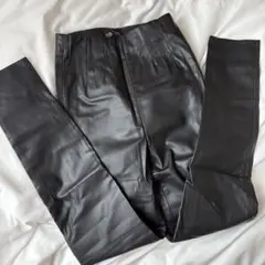 ZARA ザラ レザーパンツ 合成皮革レギンスXSサイズ ブラック