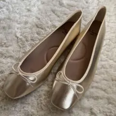 新品　Menueメヌエ 23.5 フラット バレエシューズ パンプス　ゴールド