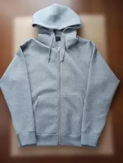 UNITEDARROWS ユナイテッドアロー　ジップパーカー Ｍサイズのサムネイル