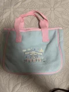 シナモンロール　カバンのサムネイル
