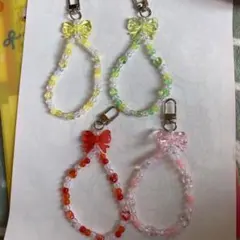 カラフルビーズリボンチャーム4個セット