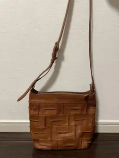 ゲンテン　マトォーネ　ショルダーバッグ Genten(ゲンテン) Mattone マトォーネ ショルダーバッグ ブラウン