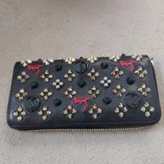 Christian Louboutin 長財布 スタッズ ブラックのサムネイル