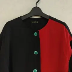 伊太利屋 半袖　クレイジーパターン ビジューボタンのサムネイル