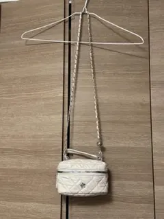 マリークワント　ノベルティ　ホワイト キルティング ショルダーバッグ