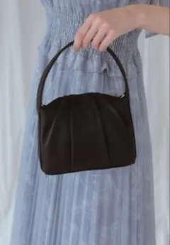 Dorry Doll タックデザインハンドバッグ　パーティーバッグ　和装　お着物