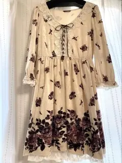 Item thumbnail for item dcfb3921-ef72-4b63-9543-95b854f08357