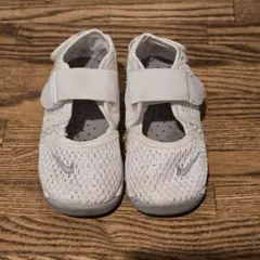 NIKE エアリフト ベビー サンダル スニーカー メッシュ ホワイト 13cm