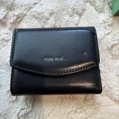 niko and ... ブラック三つ折り財布
