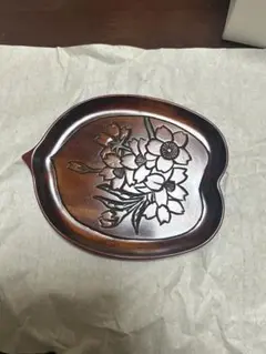 銘々皿　花彫刻の木製銘々皿5枚