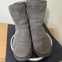 【UGGアグ】クラシックブーツ ショート ムートン グレイ25cm