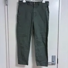 GU アンクルチノパンツ　M カーキグリーン　クロップド　ボトムス　ズボンメンズのサムネイル