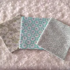 パッチワークカットクロス　布　生地　はぎれ　3枚　グリーン系