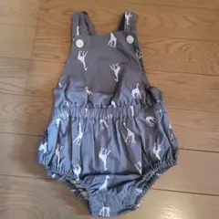 キリン柄ロンパース グレー フリル付き