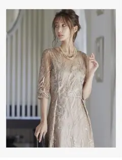 刺繍オフショルダードレス ベージュ