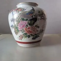 金魚と花の手描きガラス鼻煙壺 手描き 內絵 鼻煙壺 中国伝統工芸 無形