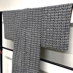 小紋　ちりめん　型染　蝶　花模様　黒地　ピンク　水色　着物　015tz