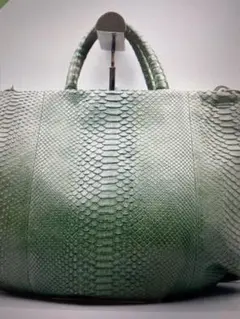 The virgins feather triming shoulder bag - メルカリ