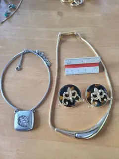 チョーカー　イヤリング　昭和レトロ　アンティーク