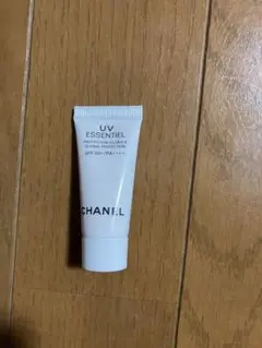 CHANEL UV エサンシエル 日焼け止めジェルクリーム サンプル