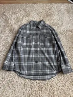 GU グレー系チェック 長袖シャツ