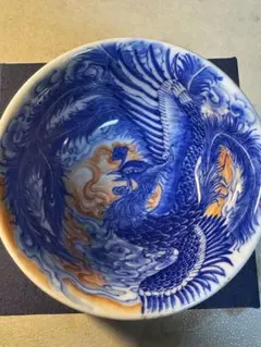 大清 乾隆年制 龍と鳳凰 青白皿 中国 骨董品 清時代 擺件 古賞物 