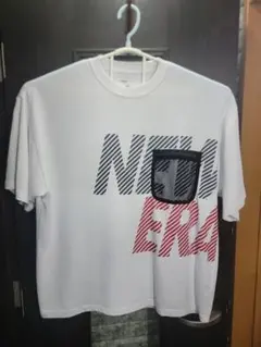 NEW ERA Tシャツ 白 メッシュポケット　Ｌサイズ　オーバーサイズのサムネイル