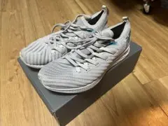 【美品】NewBalance 26.0 FreshFoam