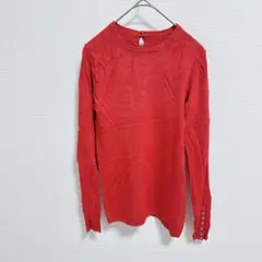 赤 長袖 ニット セーター 朱色 薄手 ゴールド ボタン 袖口 レディース