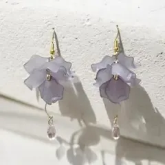 44.揺れるお花ピアス花びら・ゆらゆらおしゃれピアス・アレルギー対応ハンドメイ