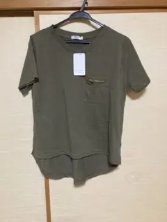 パレモ カーキ Vネック カットソー Tシャツ グリーン Lサイズ
