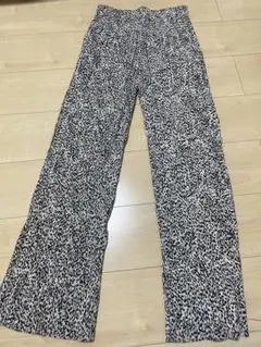 レオパードパンツ
