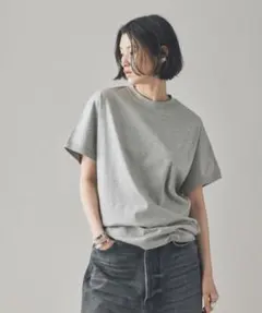 Curensology オーガニックコットンスムースTシャツ美品のサムネイル