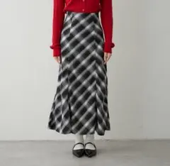 美品 NICE CLUP 後レースアップ ガーリー チェック ロングスカート