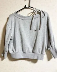 チコ　CHICO ロゴオフショルダースウェットトップス