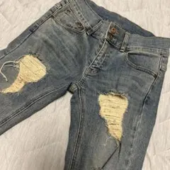 d.i.a.ダメージ加工 スキニーデニムパンツのサムネイル