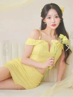 Jewelsオフショルダー黄色ドレス