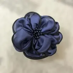 ヘアアクセサリー　ネイビー紺　ヘアゴム　コサージュ　花　フラワー