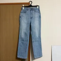 GU ジーユー ハイウエストストレートジーンズ ライトブルー Sサイズ