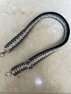 ブラックフライデー　インド刺繍リボンのストラップ　黒×ブルーグレー