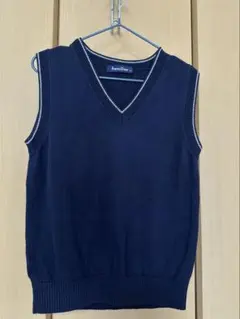 familiar ネイビー Vネック ベスト