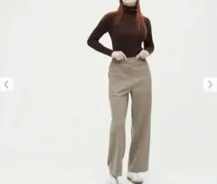 ユニクロ ベージュ ブラッシュドジャージーパンツ
