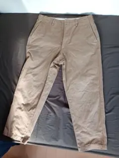 Uniqlo ベージュ チノパン 79