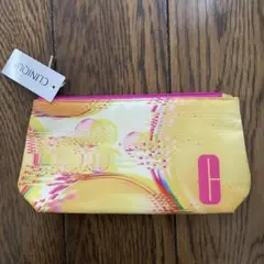 クリニーク ポーチ